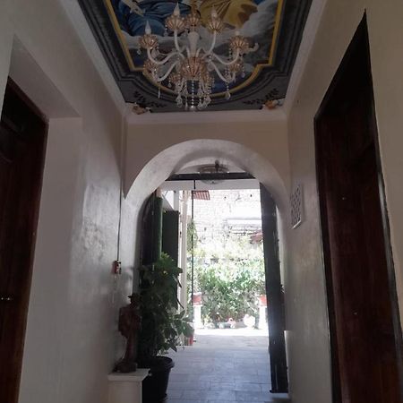 Hostal Atlantis Quito Eksteriør billede