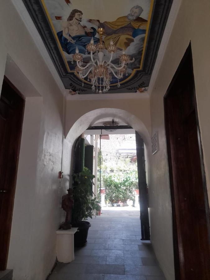 Hostal Atlantis Quito Eksteriør billede