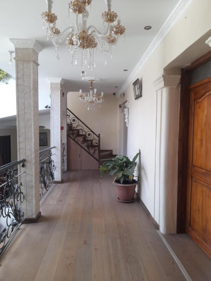 Hostal Atlantis Quito Eksteriør billede
