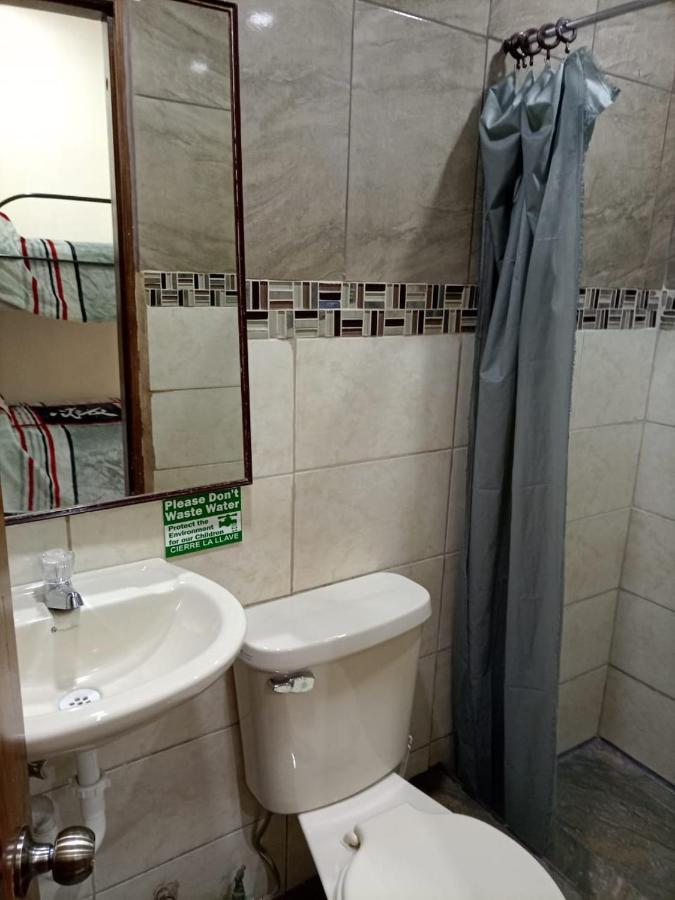 Hostal Atlantis Quito Eksteriør billede